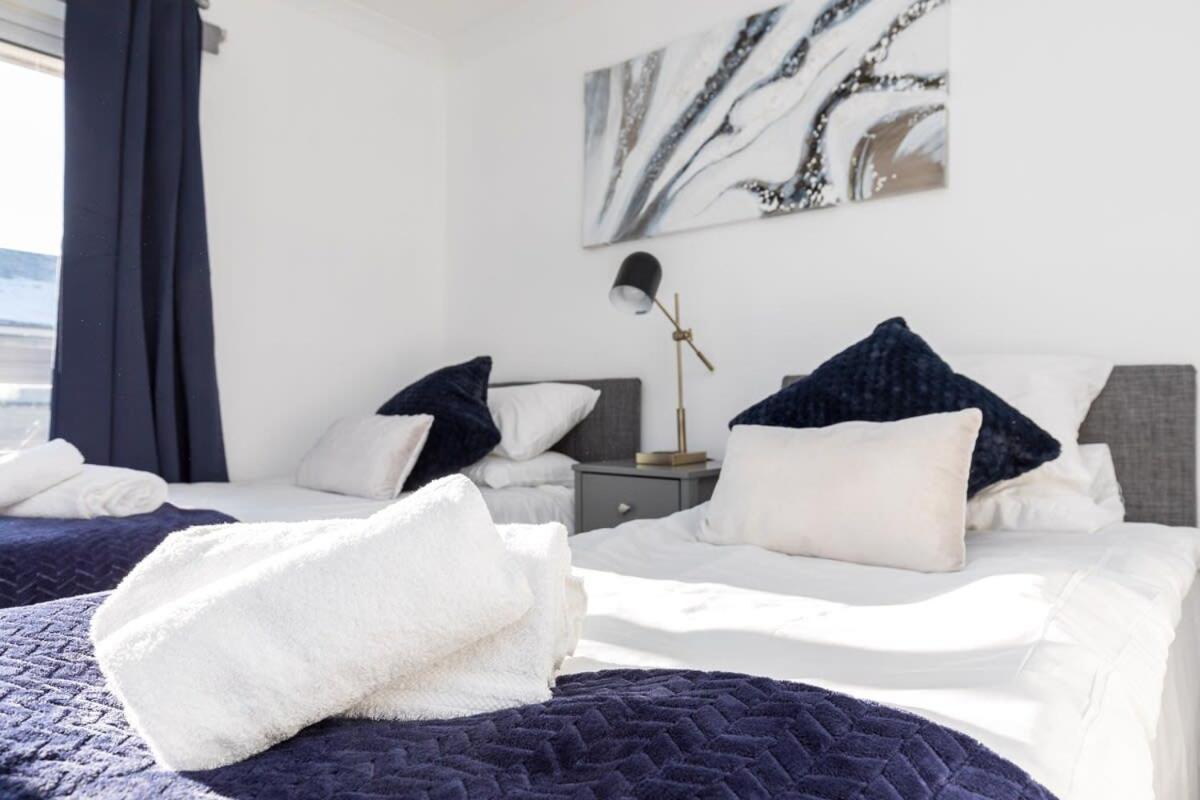 Villa 19A The Broadwalk - Cozy 1Br In The Heart Of Crawley Near Gatwick Airport Great For Contractors And Flight Crew Students Extérieur photo